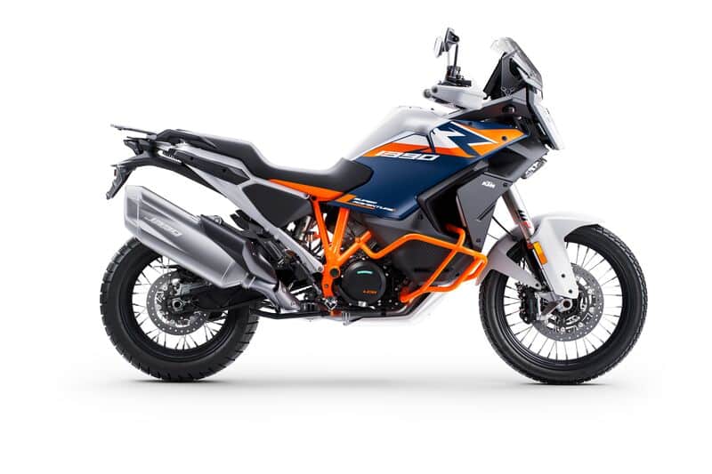 651799_MY25_KTM_1390_Super_Adventure_R_EU_Front-Right_EUROPE_GLOBAL_2026_Street_and_Adventure_models_KTM_1390_SUPER_ADVENTURE_RANGE_STUDIO-2.jpg